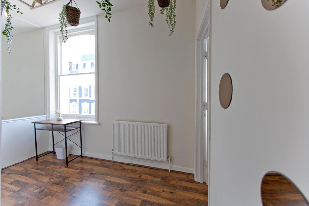 Marvelous Flat In Earls Court - London Apartamento Exterior foto